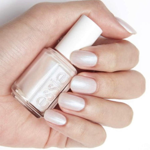 ESSIE Nail Polish 696 Hello World, 13.5ml